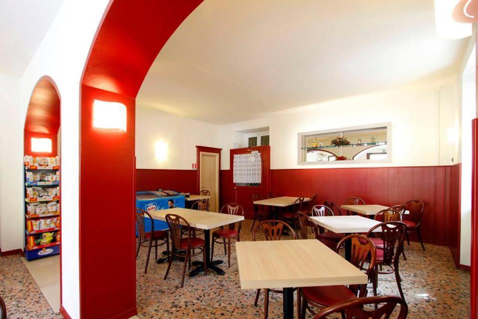 Albergo Maccagno Extérieur photo
